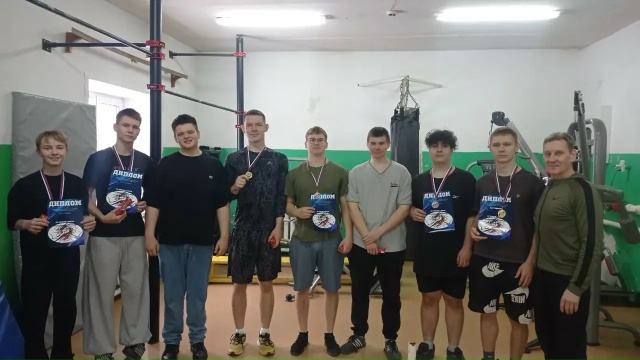 srjO01o3kEoos0aKger победители новогоднего турнира по армреслингу в дюсш 3.1.26.jpg