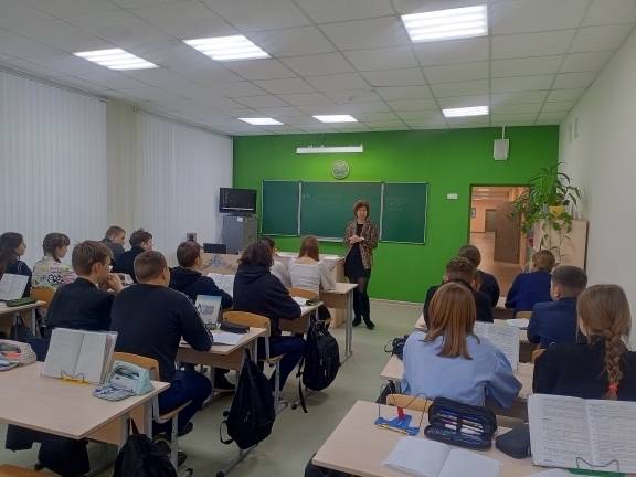 yOTXjJ7l в лицее. беседа о терр. и экстремизме.jpg